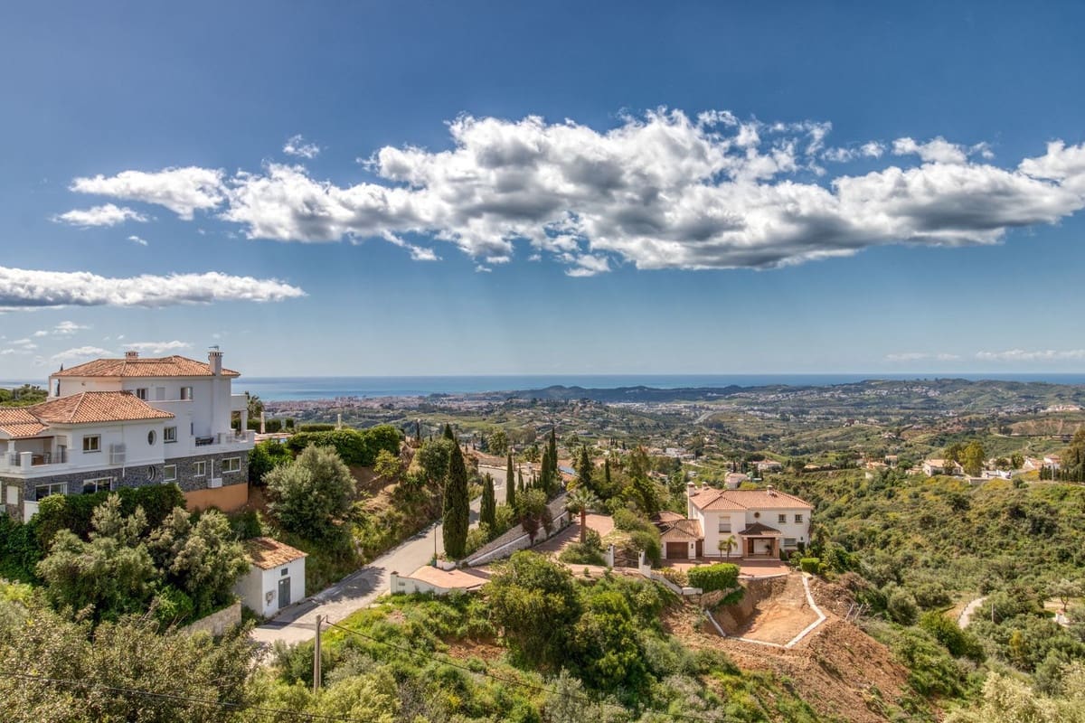 5 soveværelse Villa til salg i Mijas - € 1.345.000 (Ref: 9145028)