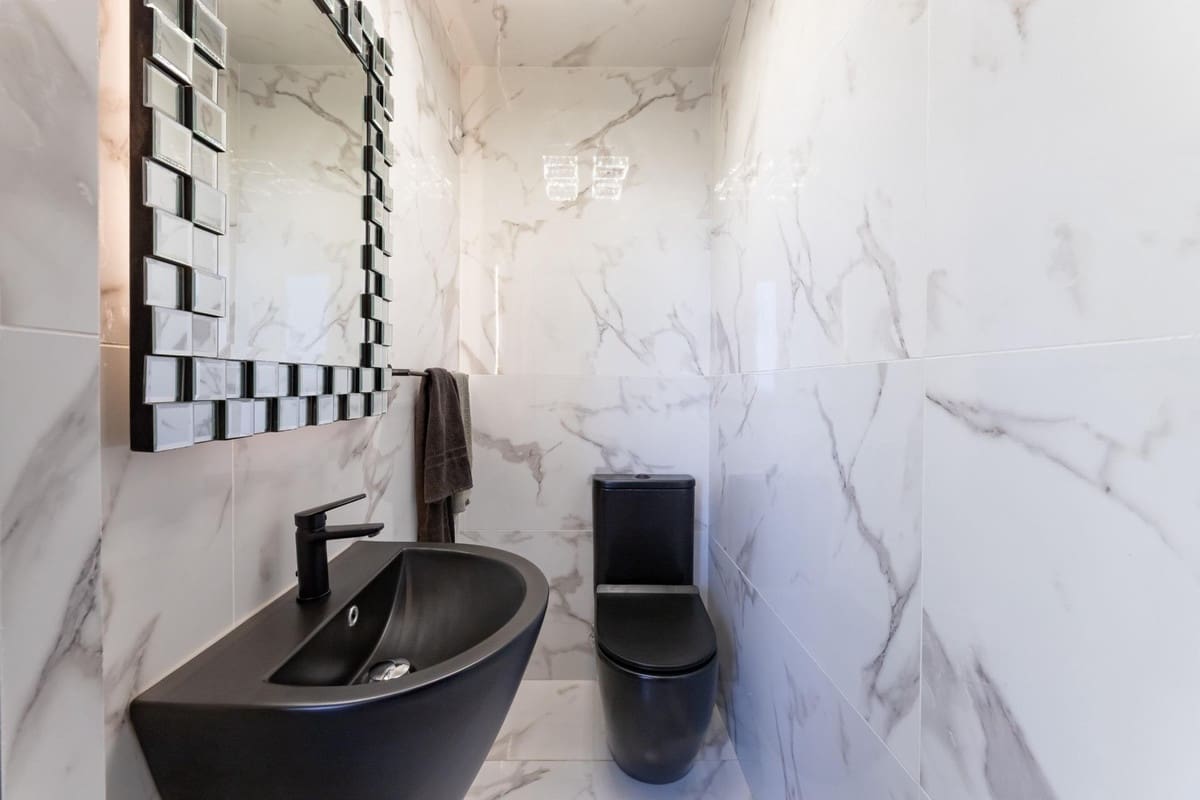 4 soveværelse Villa til salg i Benalmadena med garage - € 1.295.000 (Ref: 9145030)