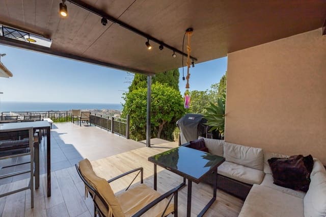 4 Zimmer Villa zu verkaufen in Benalmádena mit Garage - 1.295.000 € (Ref: 9145030)