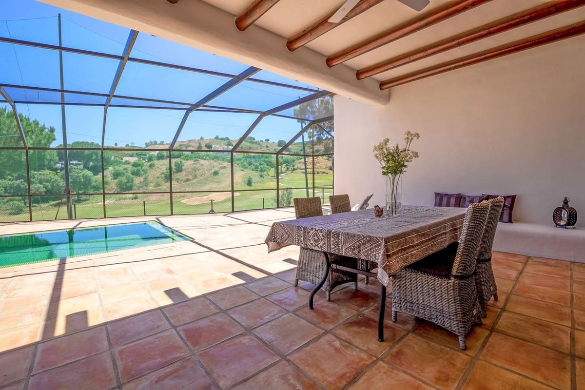 3 soverom Villa til salgs i La Cala Golf med garasje - € 1 195 000 (Ref: 9145036)