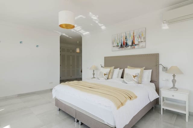 4 soveværelse Villa til salg i Mijas med garage - € 1.175.000 (Ref: 9145039)