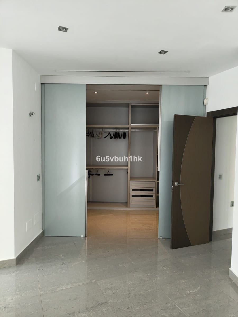 5 sypialnia Willa na sprzedaż w Benalmadena - 1 100 000 € (Ref: 9145043)