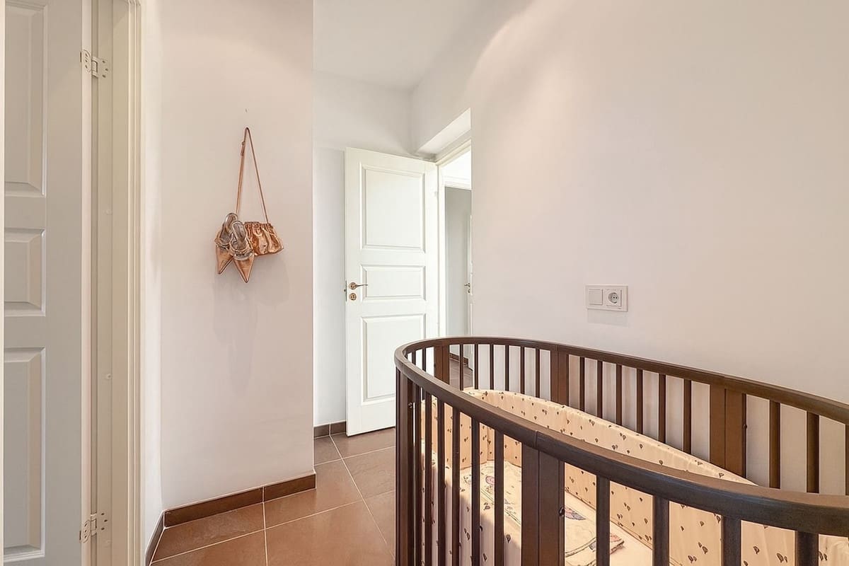 4 soveværelse Villa til salg i La Capellania med garage - € 2.695.000 (Ref: 9145053)