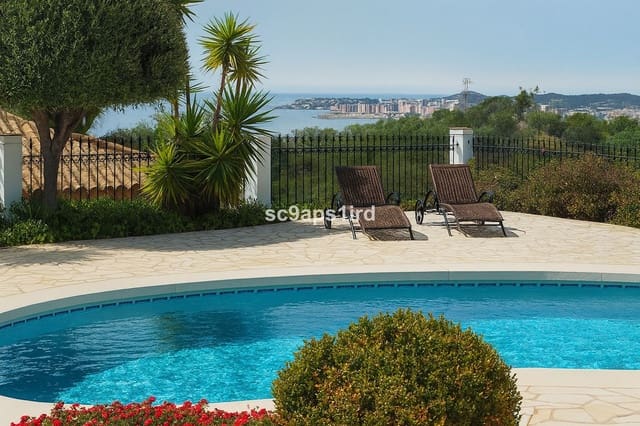 4 Zimmer Villa zu verkaufen in La Capellania, Benalmádena mit Garage - 2.695.000 € (Ref: 9145053)