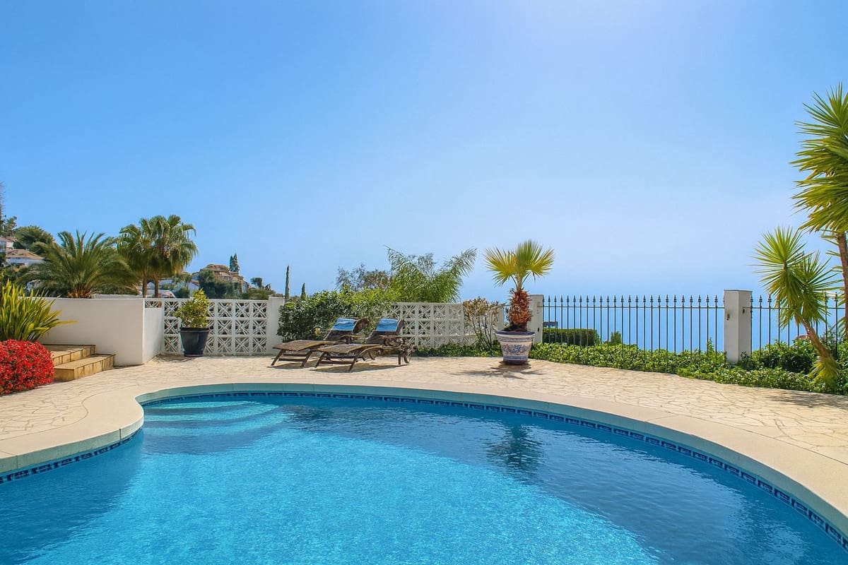 4 Zimmer Villa zu verkaufen in La Capellania mit Garage - 2.695.000 € (Ref: 9145053)