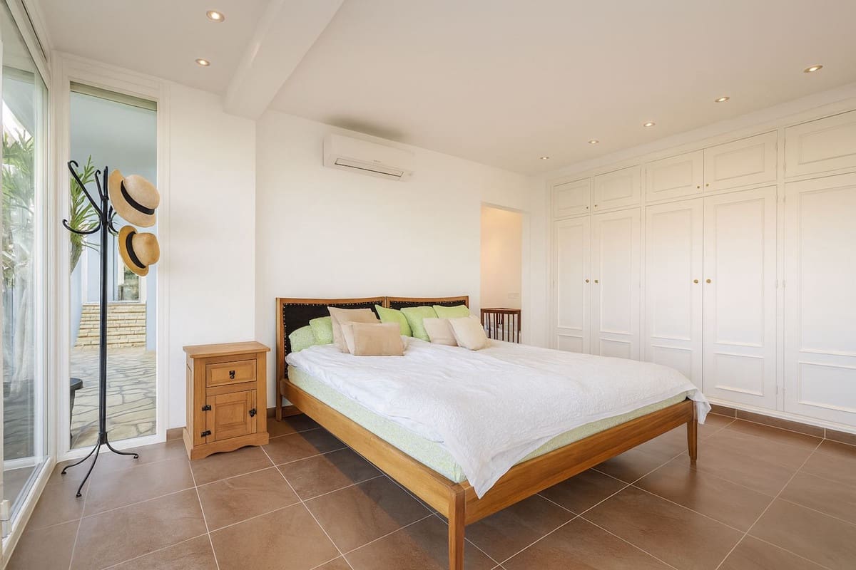 4 Zimmer Villa zu verkaufen in La Capellania mit Garage - 2.695.000 € (Ref: 9145053)