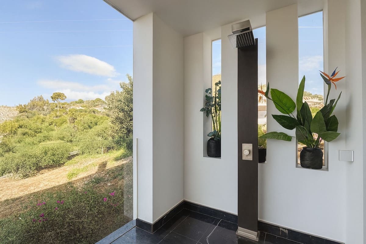 4 Zimmer Villa zu verkaufen in La Capellania mit Garage - 2.695.000 € (Ref: 9145053)