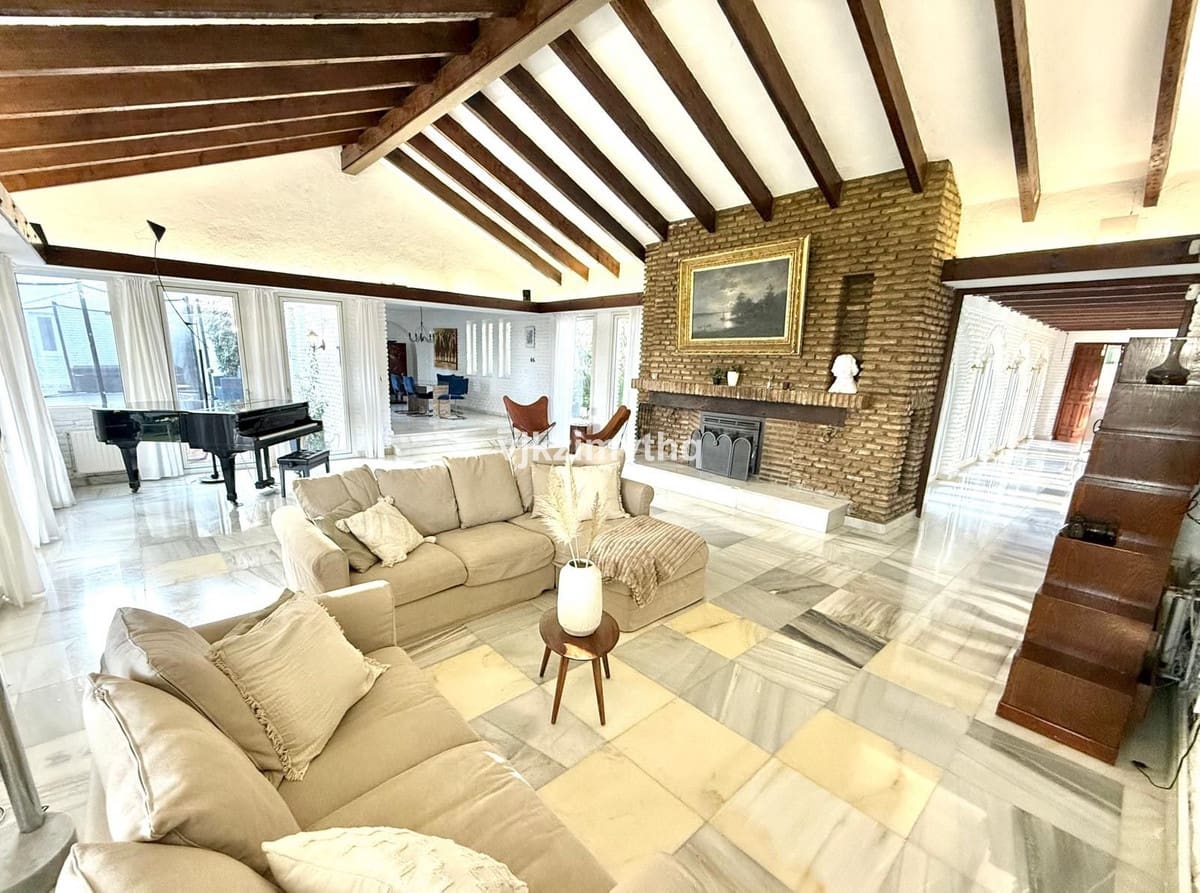 Chalet de 6 habitaciones en Benalmádena en venta con garaje - 2.200.000 € (Ref: 9145054)