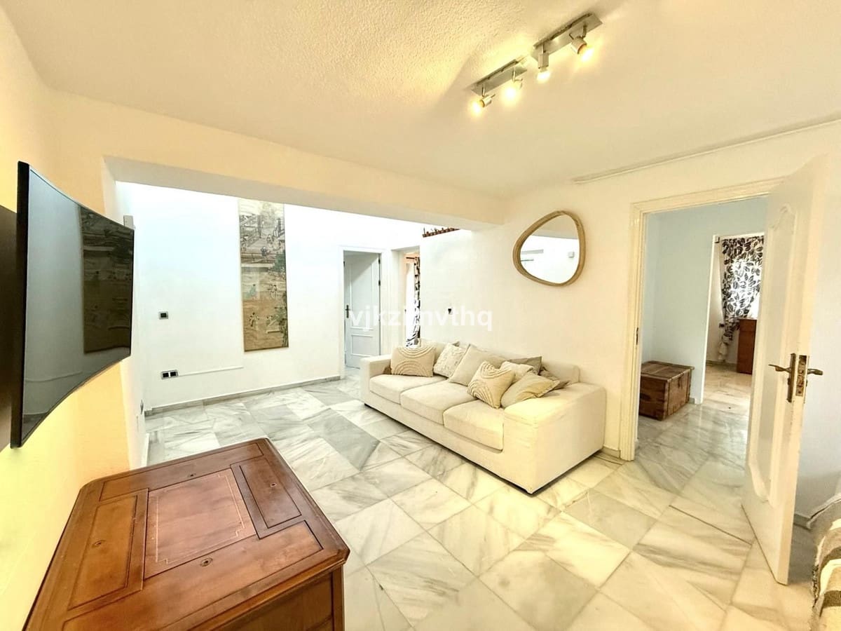 Chalet de 6 habitaciones en Benalmádena en venta con garaje - 2.200.000 € (Ref: 9145054)