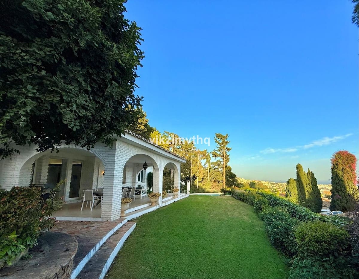 Chalet de 6 habitaciones en Benalmádena en venta con garaje - 2.200.000 € (Ref: 9145054)