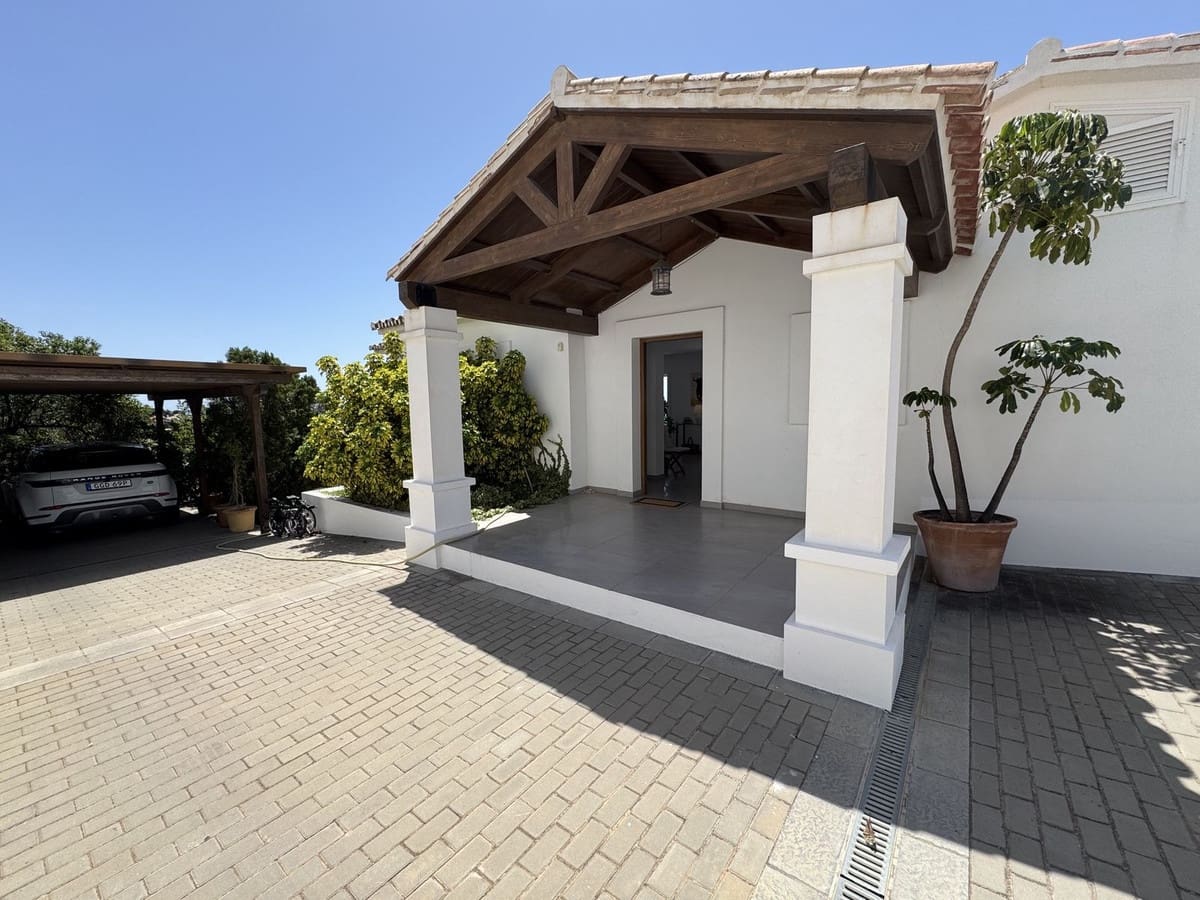 4 sypialnia Willa na sprzedaż w Riviera del Sol - 1 750 000 € (Ref: 9145056)