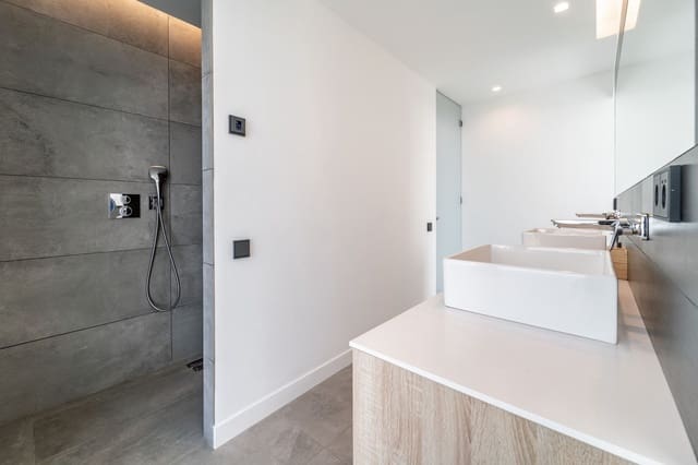 4 soverom Villa til salgs i Benalmádena pueblo, Benalmádena med garasje - € 1 799 000 (Ref: 9145060)