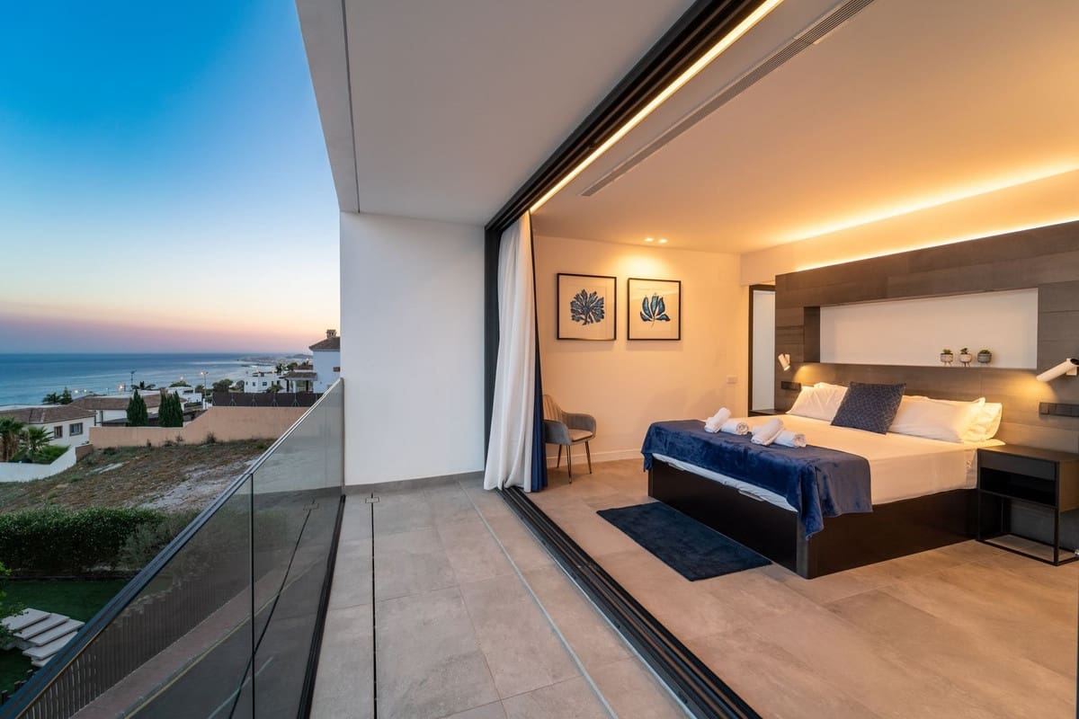 4 soverom Villa til salgs i Benalmadena med garasje - € 1 799 000 (Ref: 9145060)