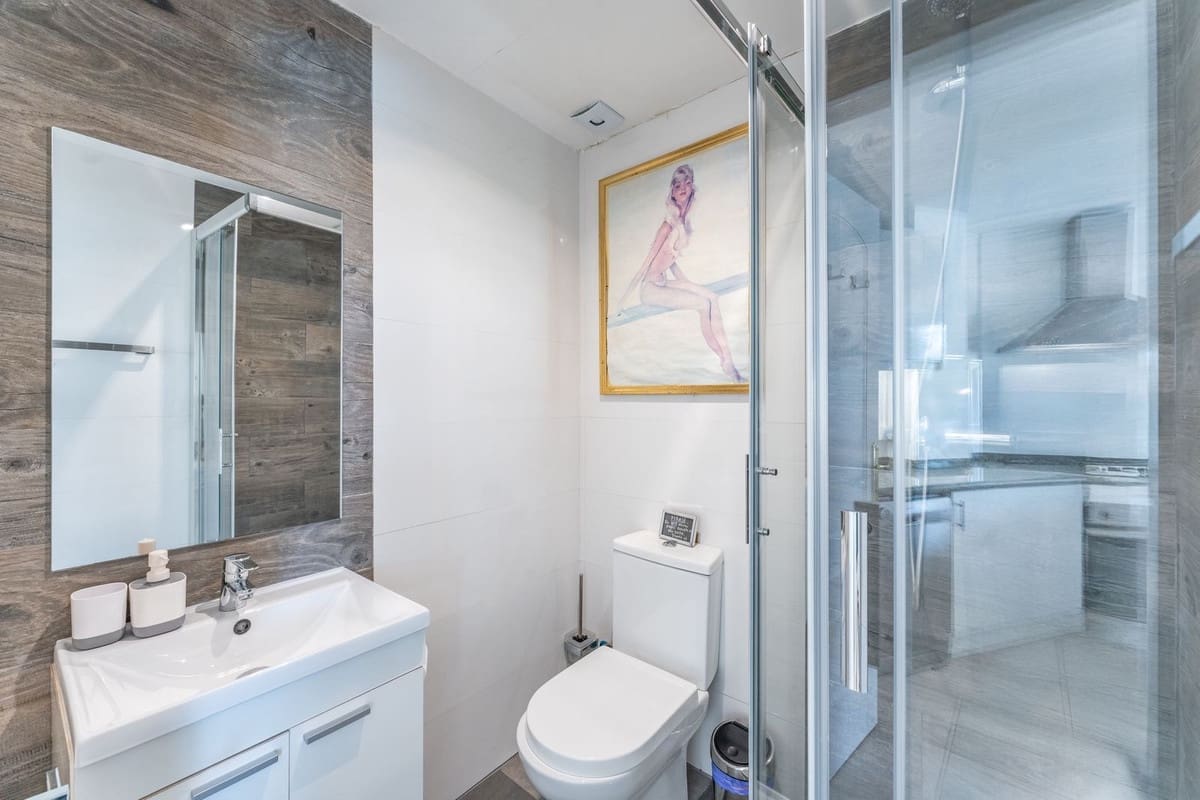 4 bedroom Villa for sale in Calahonda with garage - € 1,650,000 (Ref: 9145061)