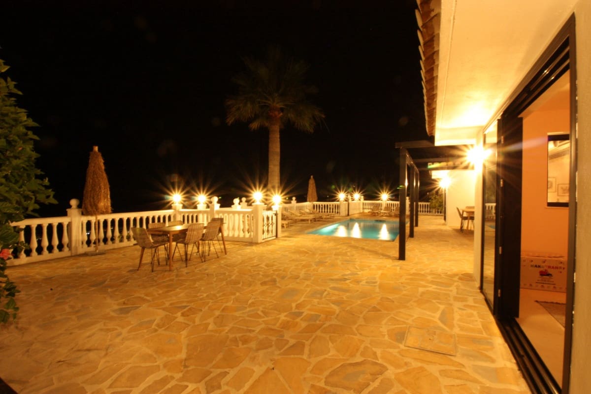 4 slaapkamer Villa te koop in La Capellania - € 1.600.000 (Ref: 9145063)