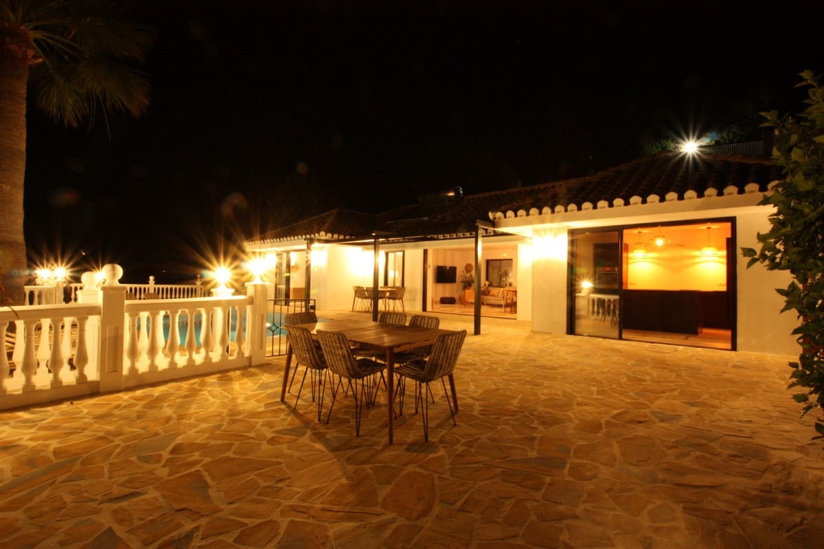 4 slaapkamer Villa te koop in La Capellania - € 1.600.000 (Ref: 9145063)