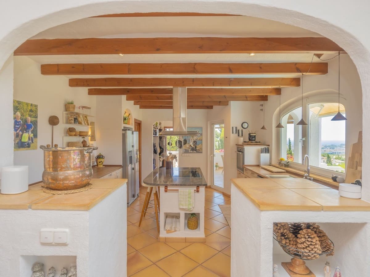 3 sypialnia Willa na sprzedaż w La Sierrezuela - 1 595 000 € (Ref: 9145064)
