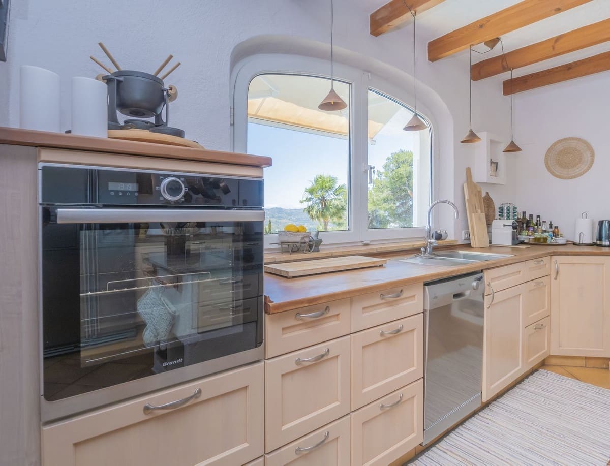 3 sypialnia Willa na sprzedaż w La Sierrezuela - 1 595 000 € (Ref: 9145064)