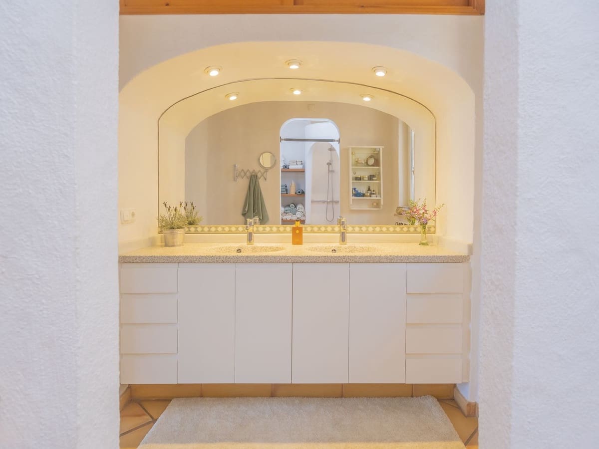 3 sypialnia Willa na sprzedaż w La Sierrezuela - 1 595 000 € (Ref: 9145064)