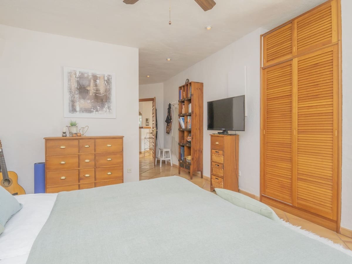 3 sypialnia Willa na sprzedaż w La Sierrezuela - 1 595 000 € (Ref: 9145064)