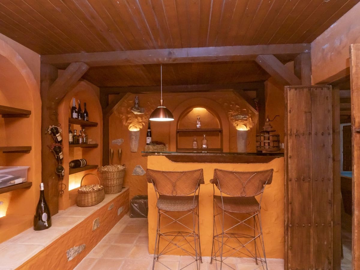 3 sypialnia Willa na sprzedaż w La Sierrezuela - 1 595 000 € (Ref: 9145064)