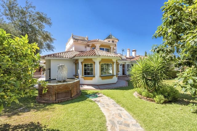 6 soveværelse Villa til salg i Torremuelle, Benalmádena - € 1.390.000 (Ref: 9145067)