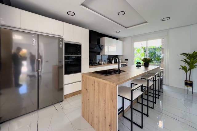 5 makuuhuone Huvila myytävänä paikassa El Faro, Mijas - 1 460 000 € (Ref: 9145068)