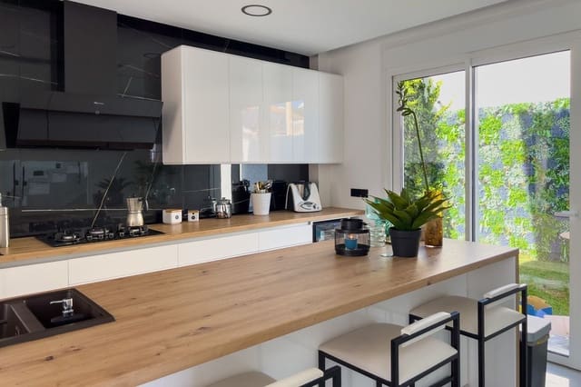5 makuuhuone Huvila myytävänä paikassa El Faro, Mijas - 1 460 000 € (Ref: 9145068)