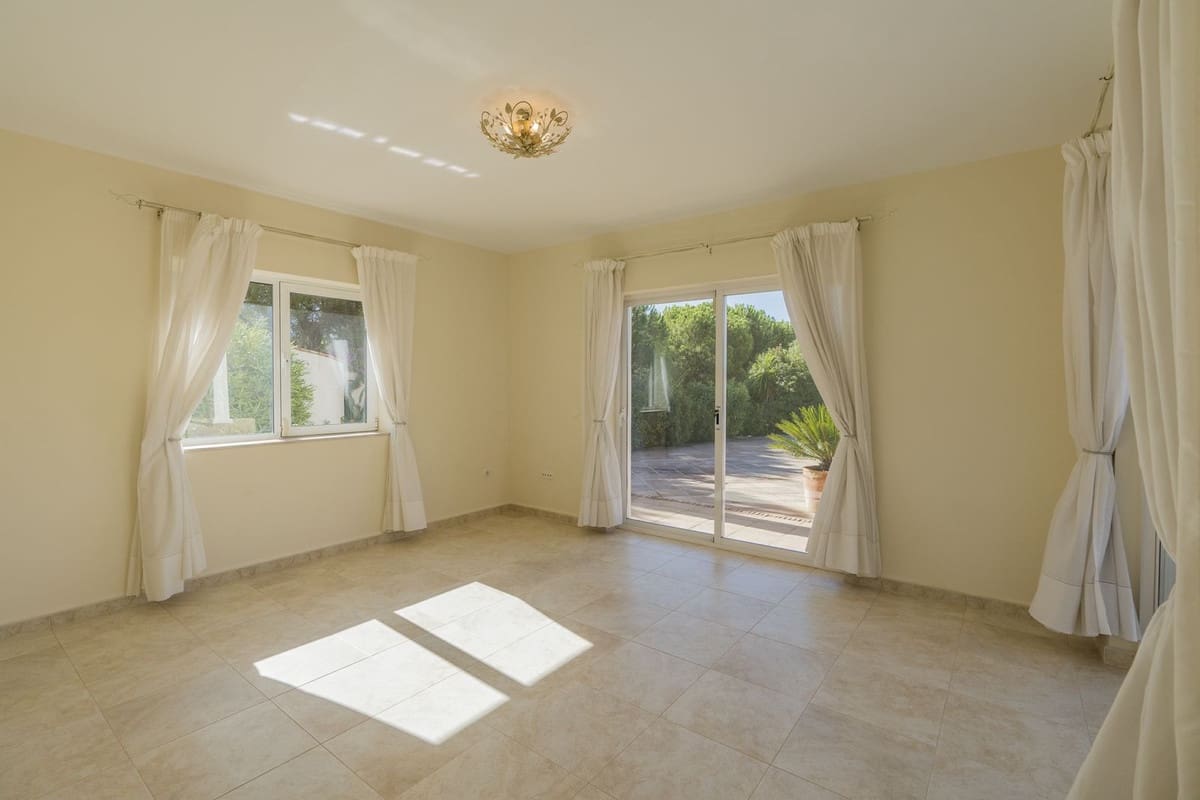 5 soverom Villa til salgs i Valtocado med garasje - € 1 375 000 (Ref: 9145069)