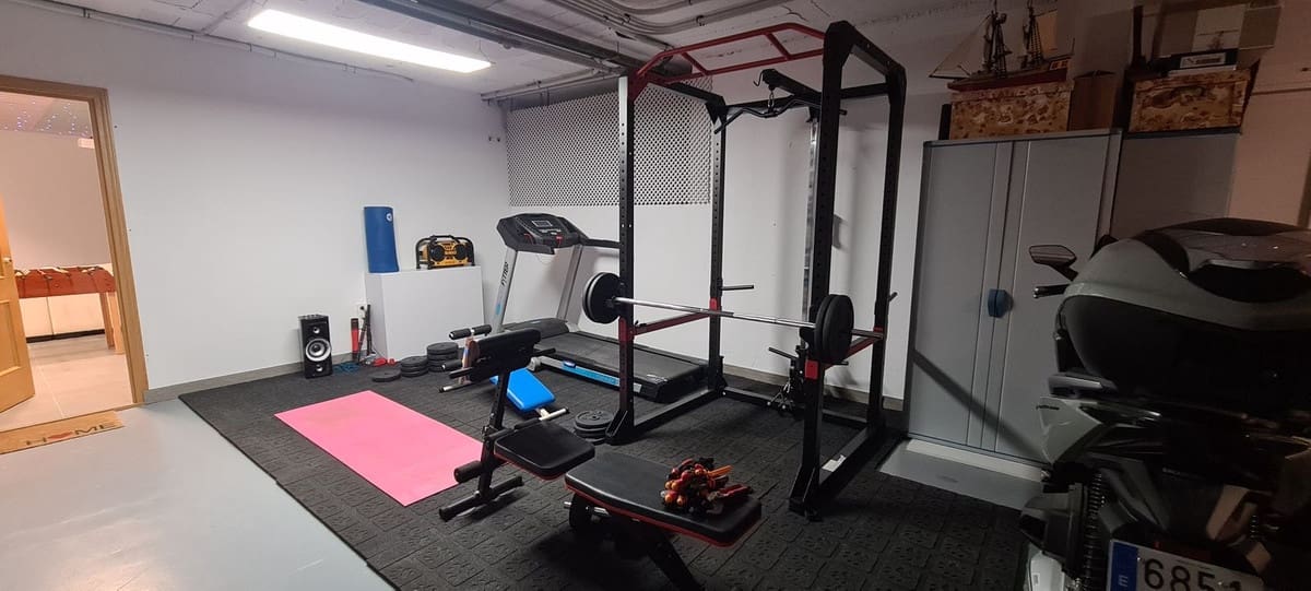 3 Zimmer Villa zu verkaufen in Cerro del Aguila mit Garage - 1.350.000 € (Ref: 9145070)