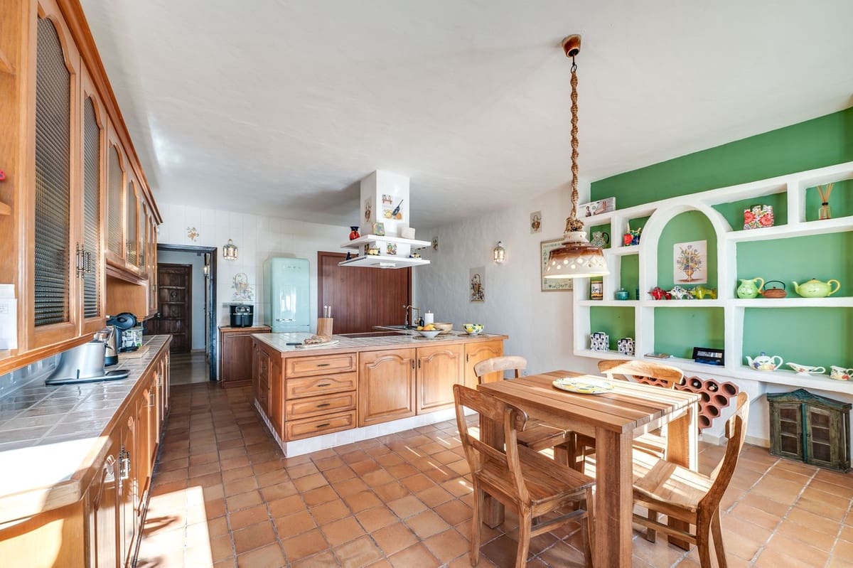 4 soverom Villa til salgs i Valtocado - € 1 280 000 (Ref: 9145074)