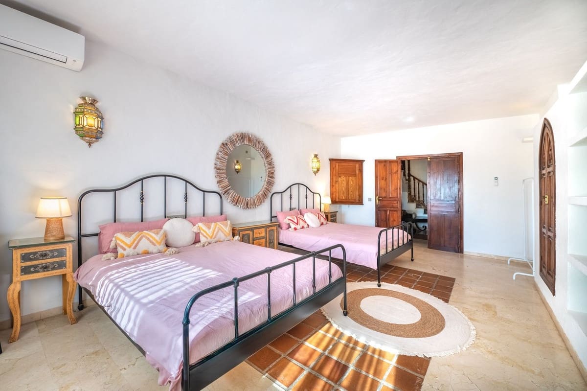 4 soverom Villa til salgs i Valtocado - € 1 280 000 (Ref: 9145074)