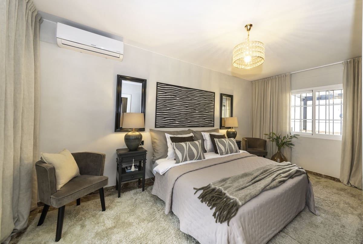 3 soveværelse Villa til salg i La Sierrezuela - € 1.095.000 (Ref: 9145076)