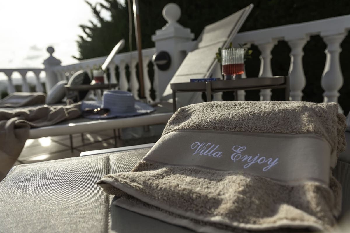 3 soveværelse Villa til salg i La Sierrezuela - € 1.095.000 (Ref: 9145076)