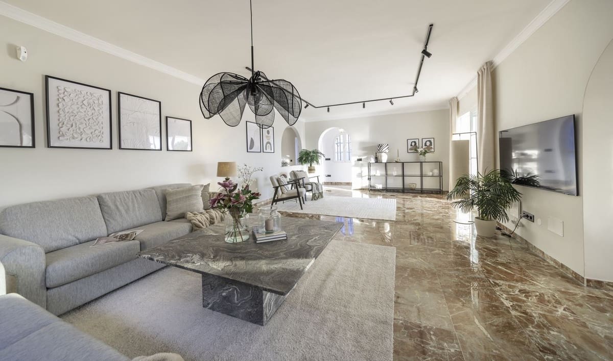 3 soveværelse Villa til salg i La Sierrezuela - € 1.095.000 (Ref: 9145076)