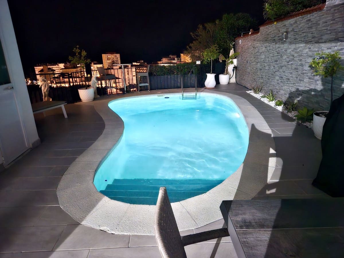 3 slaapkamer Villa te koop in Fuengirola met garage - € 999.999 (Ref: 9145081)