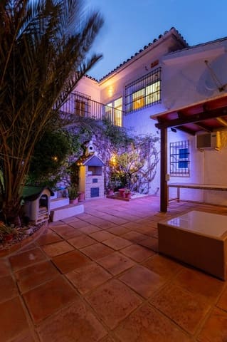 4 makuuhuone Huvila myytävänä paikassa Mijas - 849 000 € (Ref: 9145084)