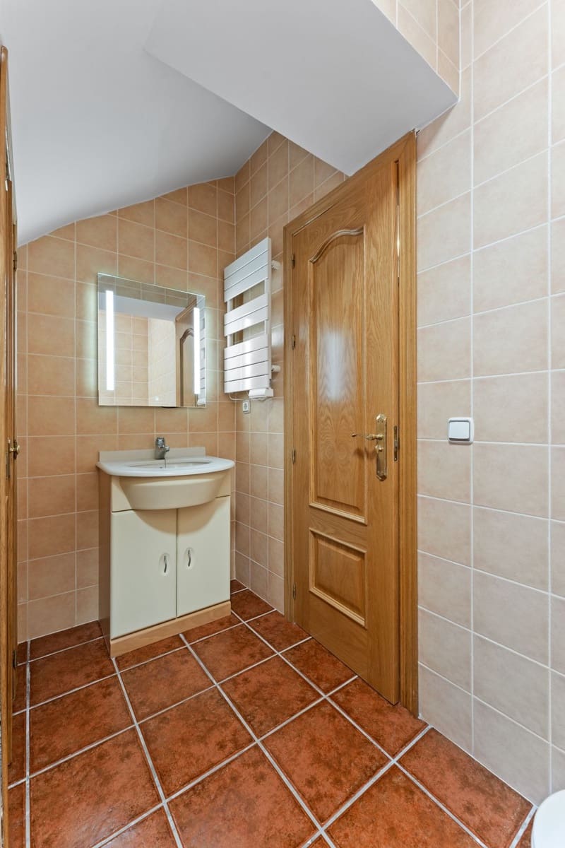 4 makuuhuone Huvila myytävänä paikassa Mijas - 849 000 € (Ref: 9145084)