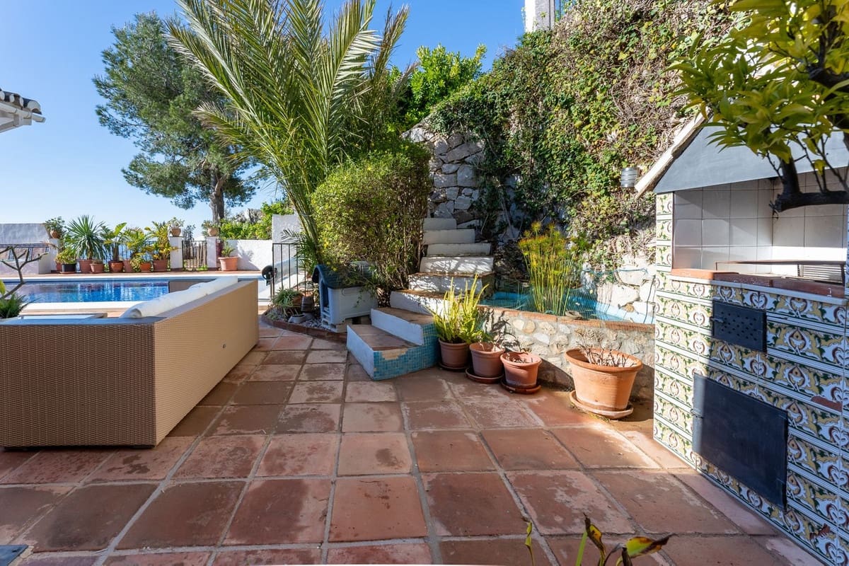 4 makuuhuone Huvila myytävänä paikassa Mijas - 849 000 € (Ref: 9145084)