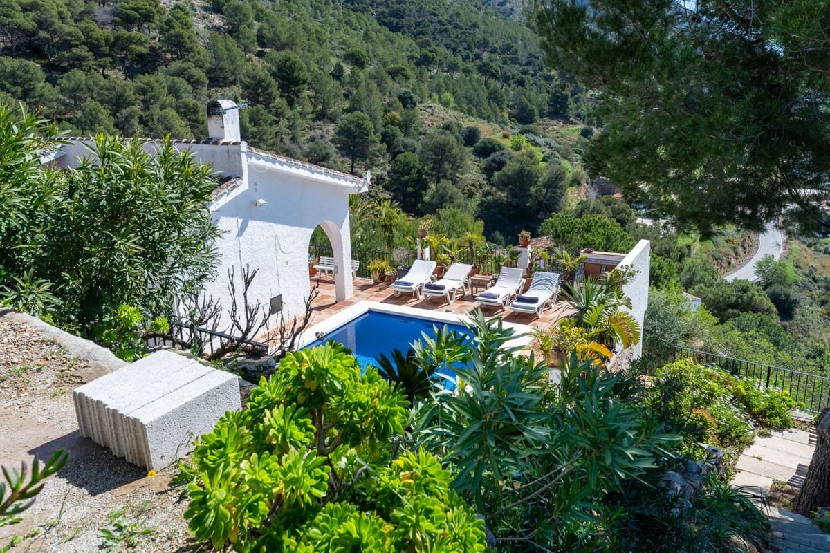 4 makuuhuone Huvila myytävänä paikassa Mijas - 849 000 € (Ref: 9145084)