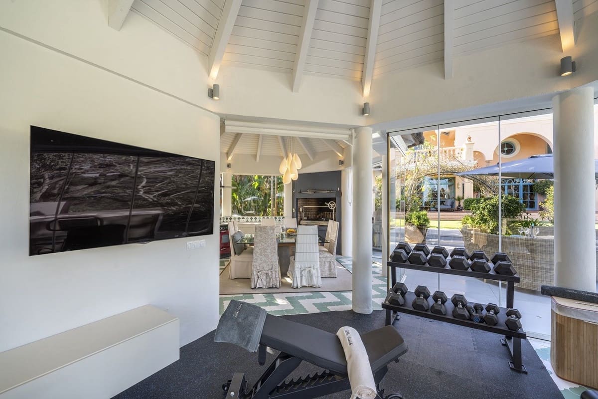 6 soveværelse Villa til salg i Sotogrande med garage - € 4.700.000 (Ref: 9145087)