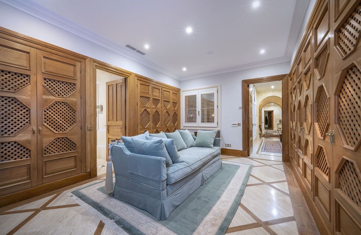 6 chambre Villa/Maison à vendre à Sotogrande avec garage - 4 700 000 € (Ref: 9145087)