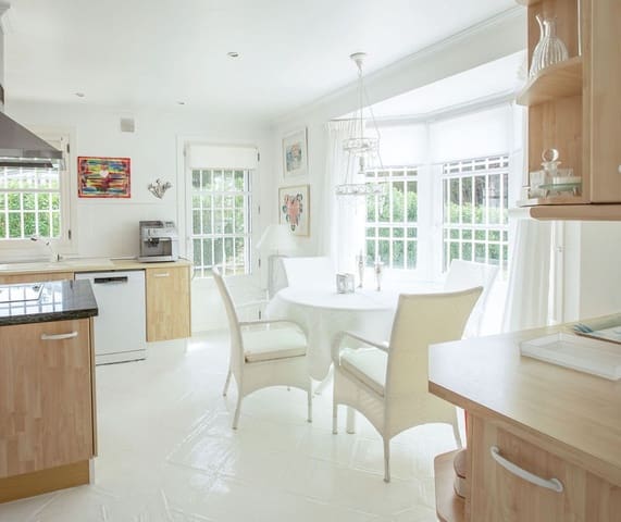 3 soveværelse Villa til salg i San Roque med garage - € 1.200.000 (Ref: 9145089)