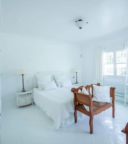 3 soveværelse Villa til salg i San Roque med garage - € 1.200.000 (Ref: 9145089)