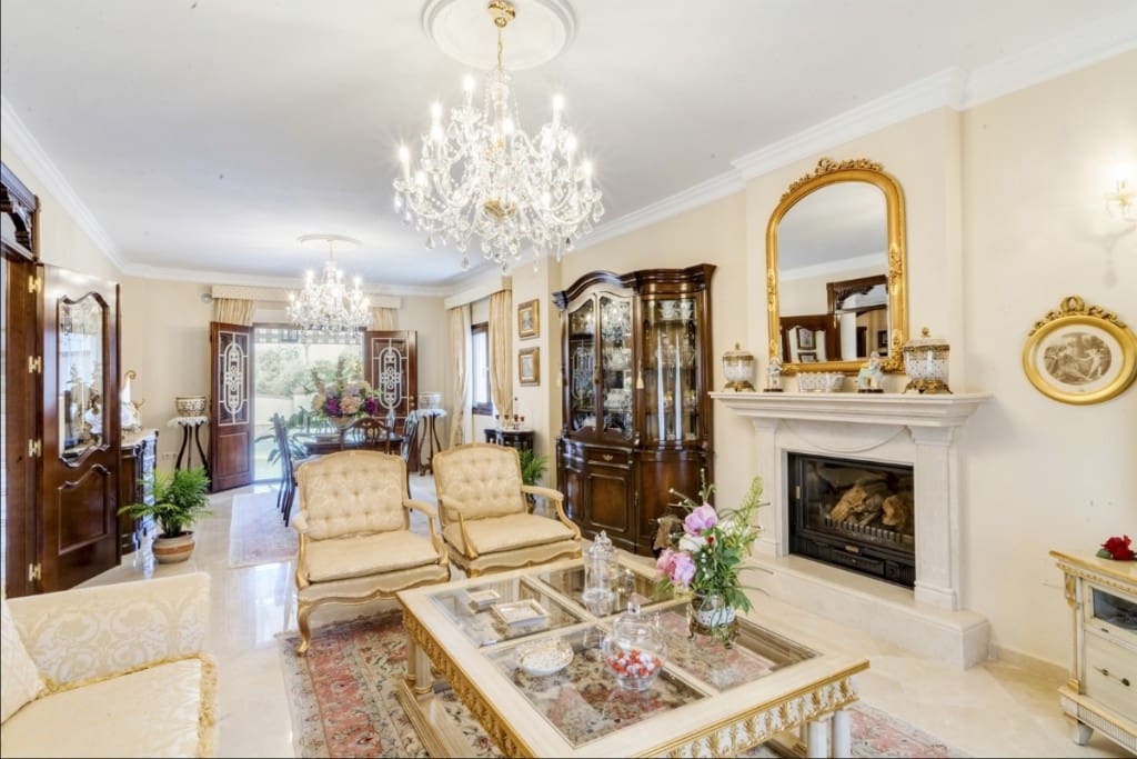 6 soveværelse Villa til salg i Alhaurin el Grande med garage - € 1.200.000 (Ref: 9145093)