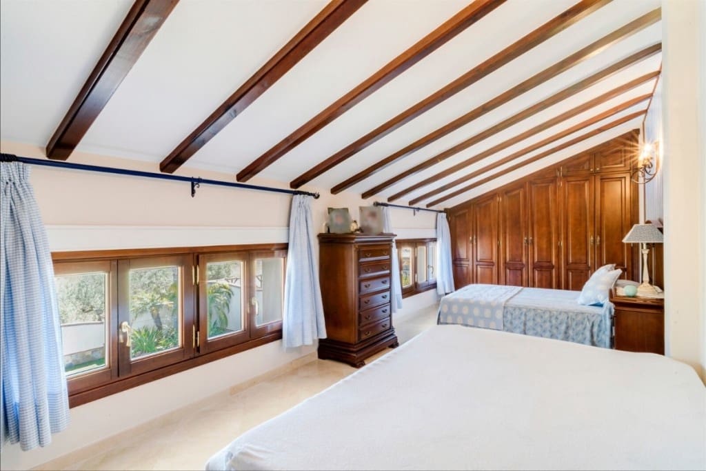 6 soverom Villa til salgs i Alhaurin el Grande med garasje - € 1 200 000 (Ref: 9145093)