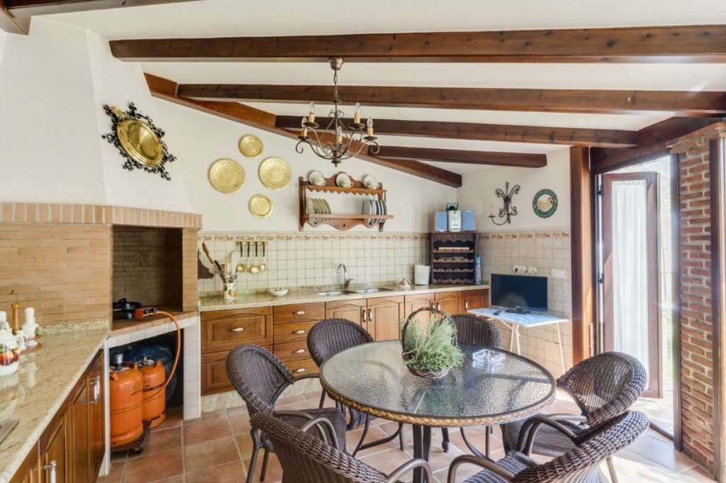 6 soverom Villa til salgs i Alhaurin el Grande med garasje - € 1 200 000 (Ref: 9145093)