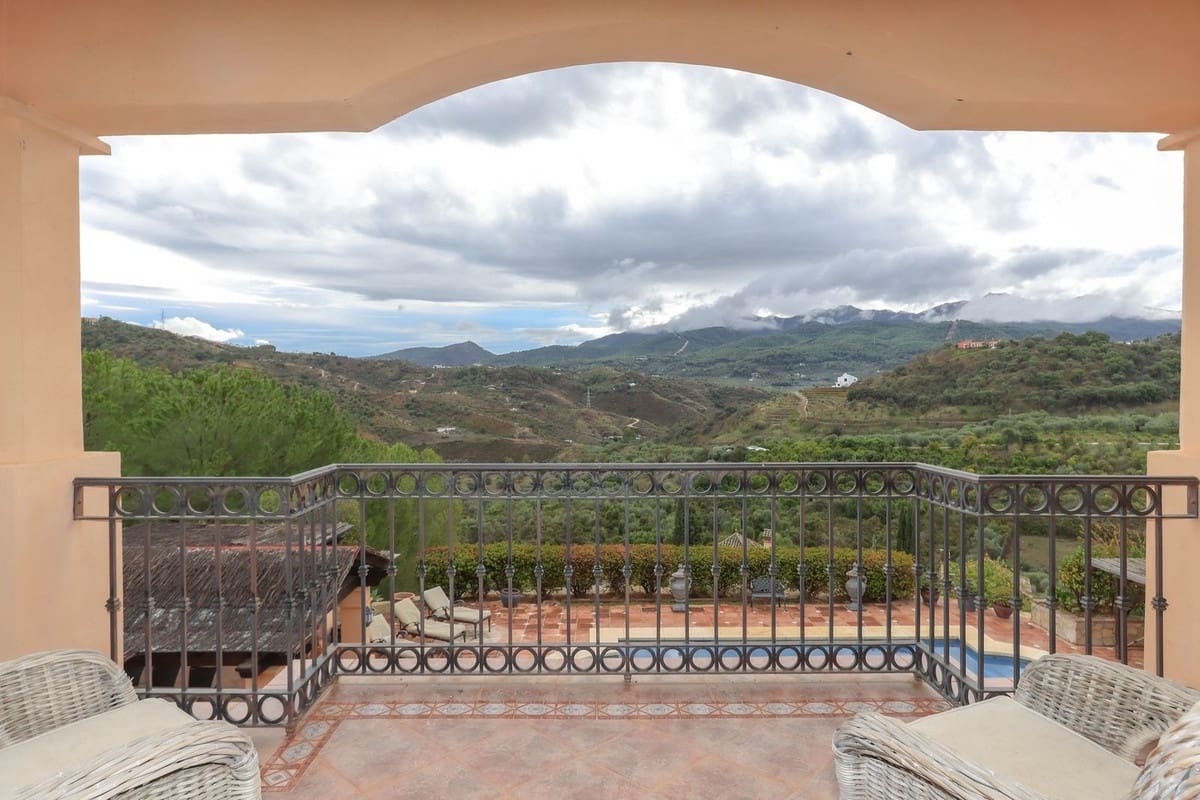 5 soveværelse Villa til salg i Monda - € 899.000 (Ref: 9145095)