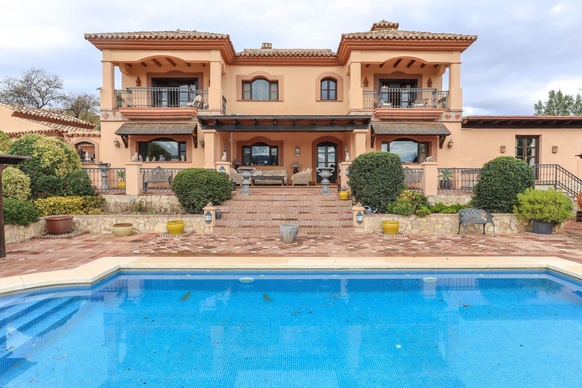 5 soveværelse Villa til salg i Monda - € 899.000 (Ref: 9145095)