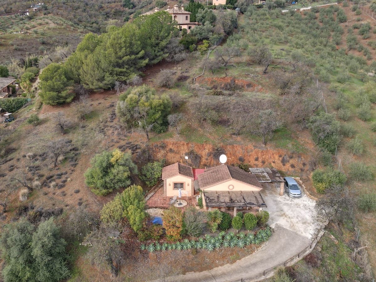 5 soveværelse Villa til salg i Monda - € 899.000 (Ref: 9145095)